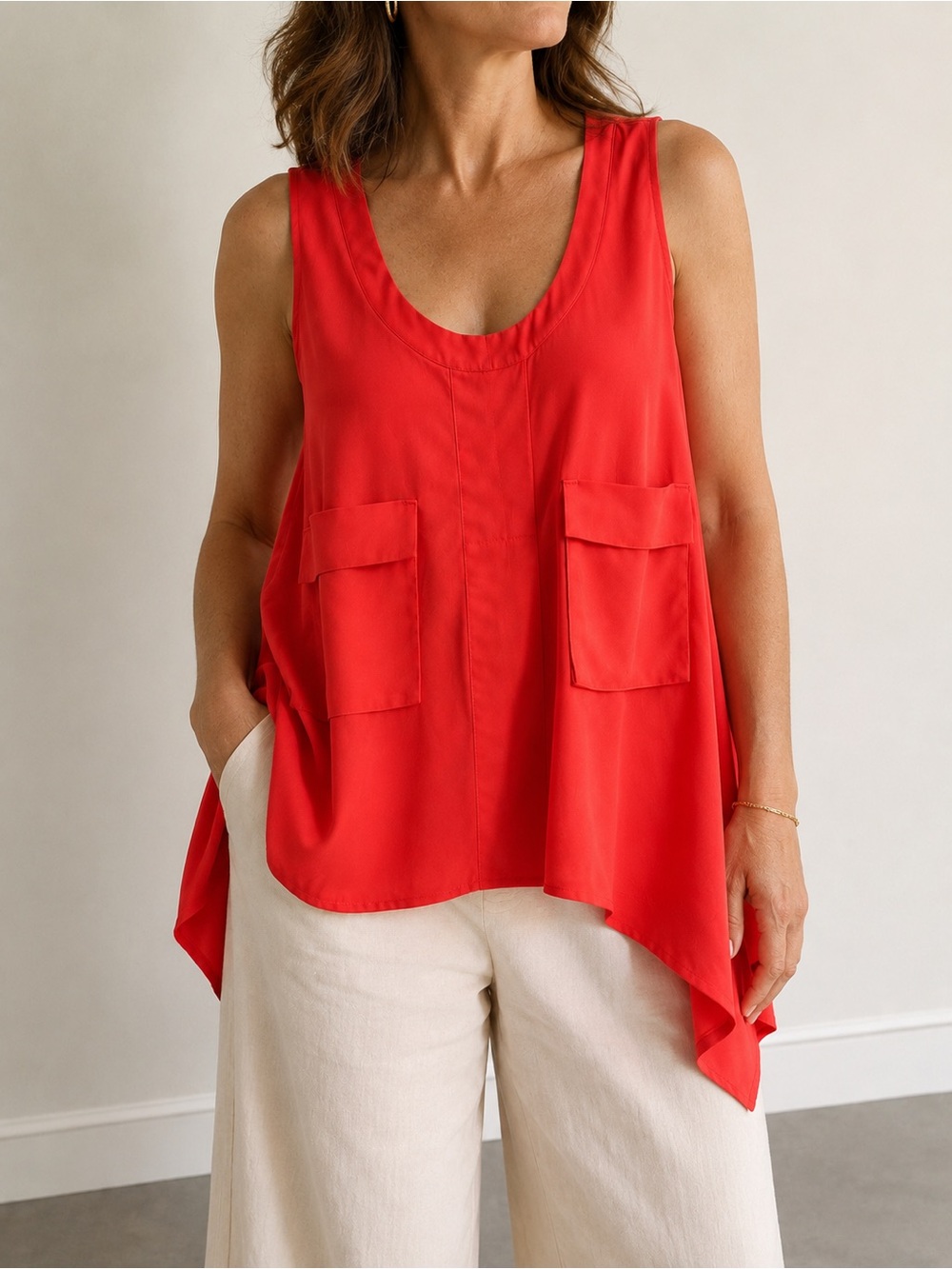 Sleeveless Coral Pocket Swing Tank Top